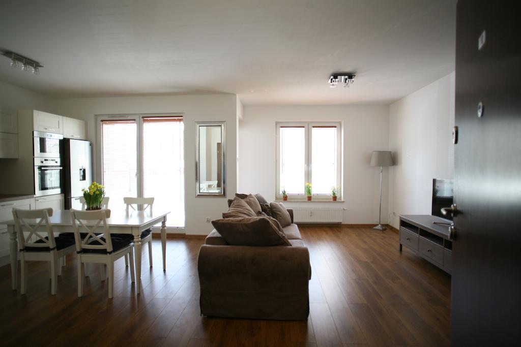 Apartament Manhattan โควอบเซก ภายนอก รูปภาพ